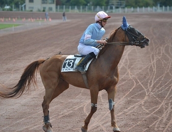 Charley Mottier passe professionnel
