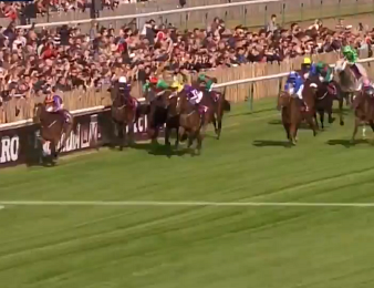 Found triomphe dans le Prix de l'Arc de Triomphe 2016