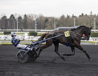 Iguski Sautonne triomphe dans le Grand Critérium de Vitesse de la Côte d'Azur