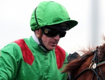 Jean-Loïc Claude Dersoir a remporté quatre Prix de Cornulier