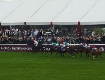 La phase finale du Prix de l'Arc de Triomphe