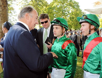 Le prince Karim Aga Khan est mort