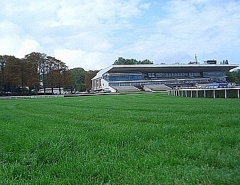 Le Prix du Pays Basque, quinté+ PMU du samedi 11 mars à Saint-Cloud
