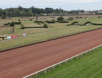 Le Tiercé Quarté+ Quinté+ se tient à Agen (Lot-et-Garonne) mercredi 18 mars 2015