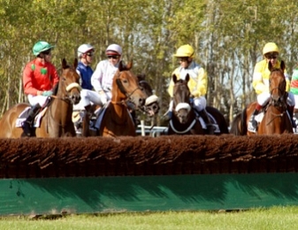 Le Week-end international de l'Obstacle se préparait dimanche 12 octobre à Auteuil