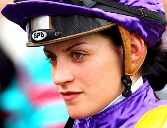 Maryline Eon triomphe en selle sur Furious des Aigles