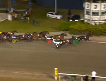 Ringostarr Treb remporte l'Hugo Abergs Memorial