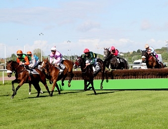 Scénario incroyable dans la 8ème course de Saint-Malo