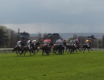 Storm of Saintly file vers le Grand Steeple Chase de Paris 2016
