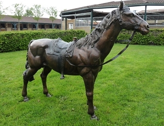 Trêve a dorénavant sa statue (photo non contractuelle)