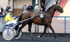 Outsider de Kacy